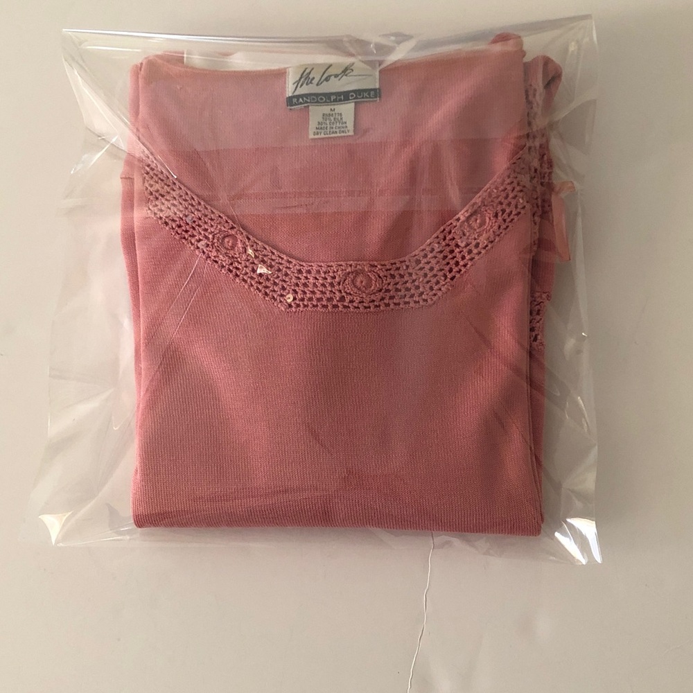 The Look by Randolph Duke Pink Silk & Cotton Tunic Sweater Medium - EC 
No Flaws - Picture 9 of 9